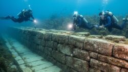 This 7,000-year-old stone wall found off the coast of France may be the work of hunter-gatherers