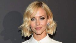 Forget the layered bob, the “varsity bob” is the must-have cut of 2026