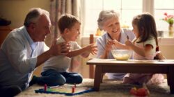 Six everyday habits of grandparents who are deeply loved by their grandchildren, according to psychology